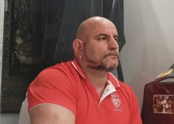 Cómo sacarse el cinturón negro de kickboxing en Burgos