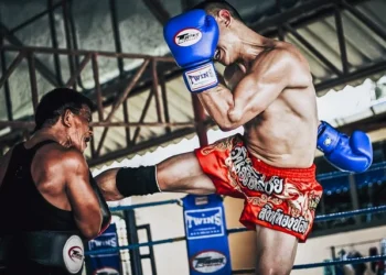 Muay Thai: La Disciplina, Filosofía y Beneficios de un Arte Marcial Completo